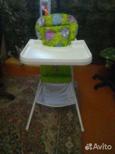 Стульчик для кормления