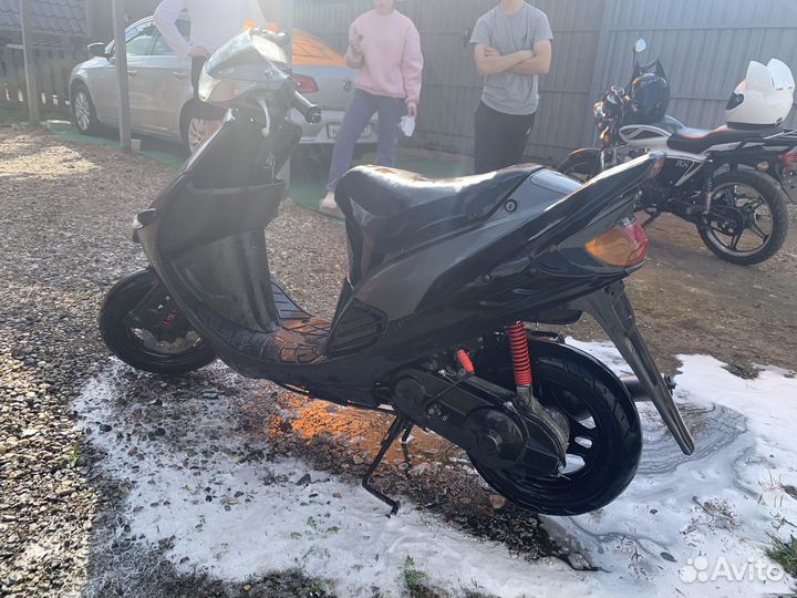 Скутер Suzuki sepia zz
