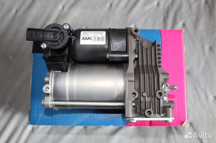 Компрессор пневмоподвески AMK A2018 - новый