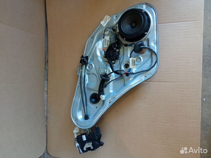 Дверь задняя левая kia sorento 2013