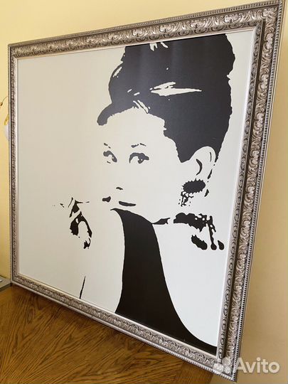 Постер в багете 90*90 IKEA Pjatteryd Одри Хепберн