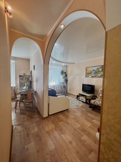 2-к. квартира, 40 м², 3/5 эт.