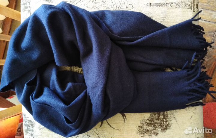 Шарф - палантин на теплую погоду