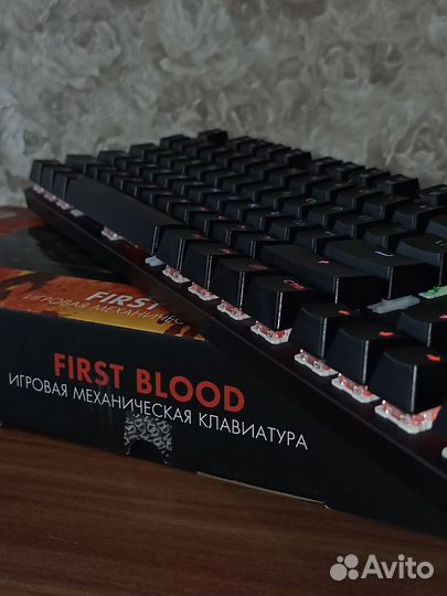 Игровая механическая клавиатура