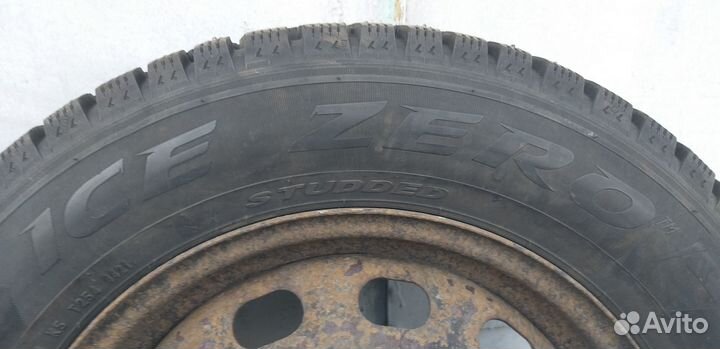 Pirelli Ice Zero 195/65 R15
