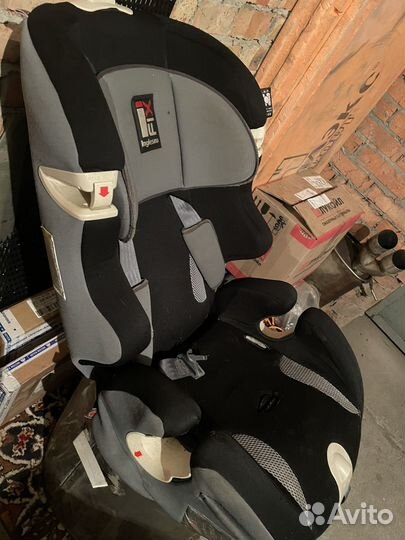 Детское кресло