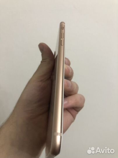 iPhone 8 Plus, 64 ГБ
