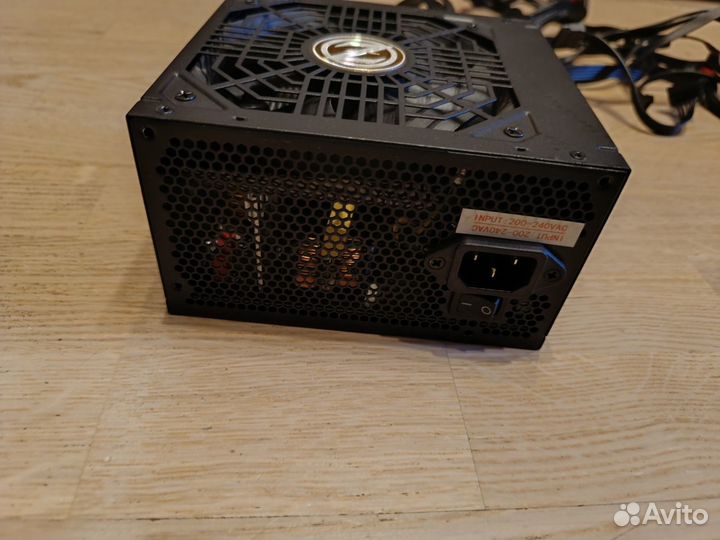 Блок питания zalman GigaMax (gvii) 750W