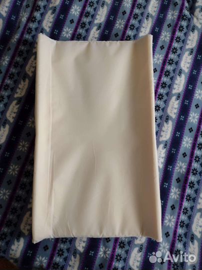 Матрас пеленальный с бортиками 70х40