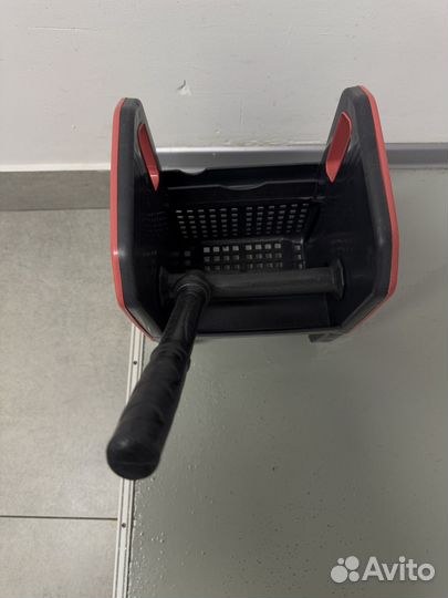 Устройство для отжима тряпки