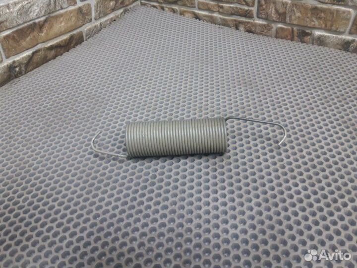 Пружина крышки багажника Mercedes-Benz Cls-Class