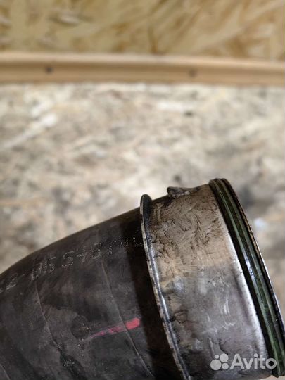 Патрубок воздуха турбины Транспортер Т5 7H0145709D