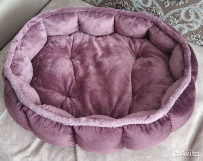 Лежанка для кошки и собак