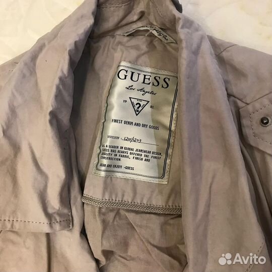 Плащ женский guess