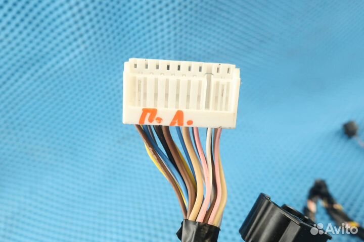 Проводка двери передней левой LADA Xray