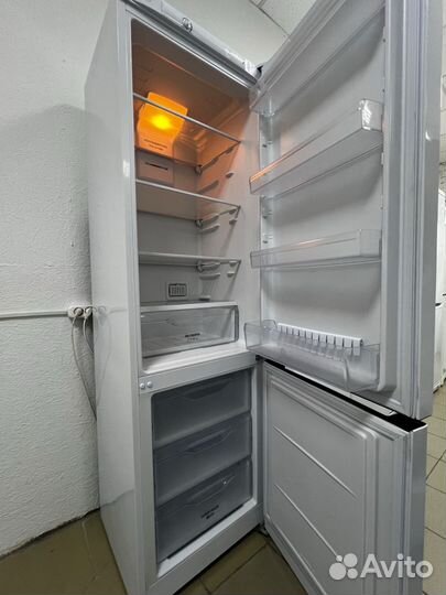 Холодильник indesit no frost