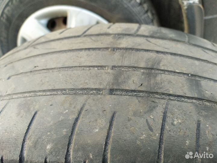 Bridgestone Dueler H/P 215/65 R16 98H