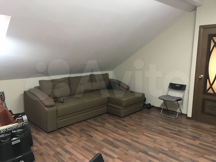 3-к. квартира, 61 м², 3/3 эт.