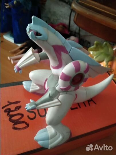 Игрушка покемон