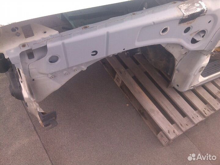 Лонжерон левый Isuzu Bighorn UBS69DW