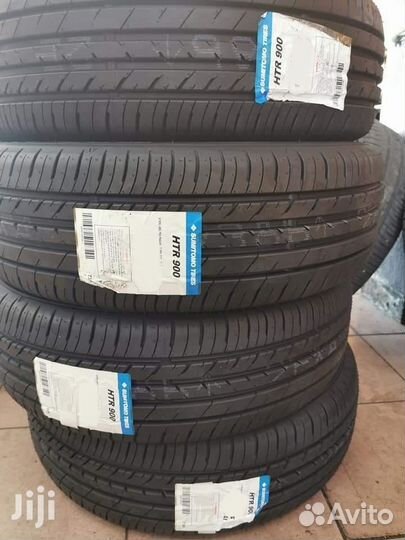 Sumitomo HTR900 205/60 R16 93V