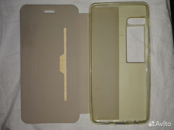 Чехол книжка от gresso на что-то неизвестное