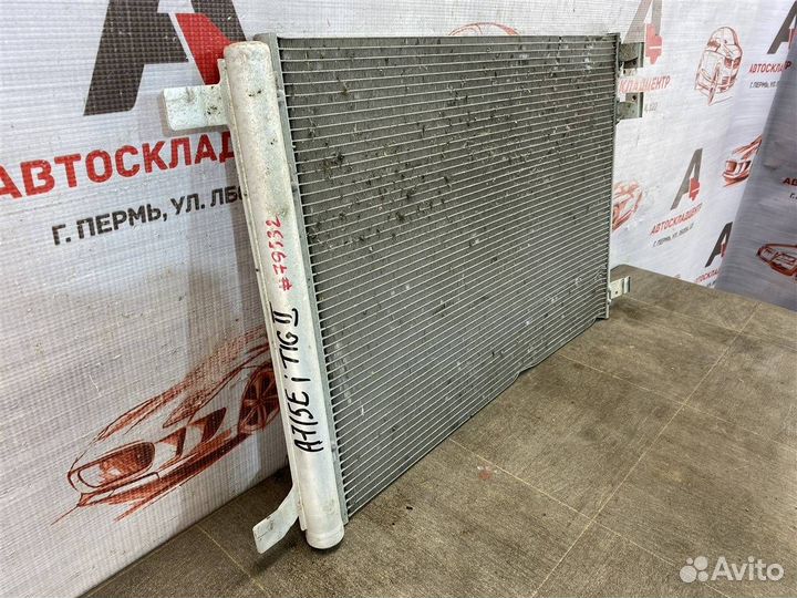 Конденсер (радиатор кондиционера) Volkswagen Golf