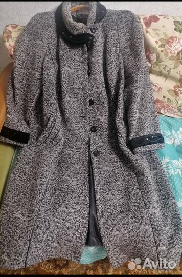 Пальто женское демисезонное 58-60 размер