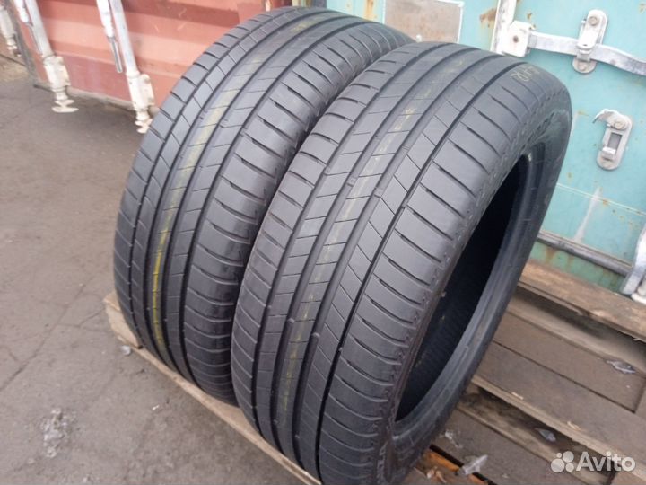 Bridgestone Turanza T005 225/55 R18