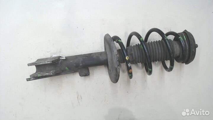Амортизатор подвески Toyota Yaris, 2003