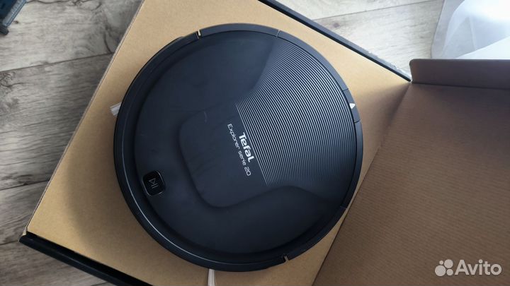 Робот пылесос Tefal Explorer Serie 20