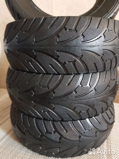 Литая покрышка 200x60