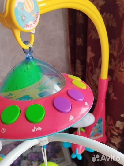 Детский мобиль в кроватку музыкальный