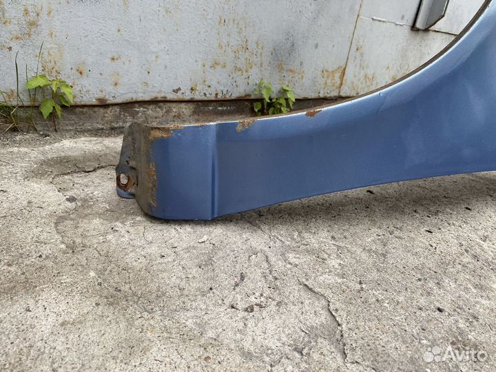 Левое крыло LADA kalina