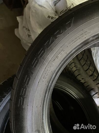 Nokian Tyres Hakka Black 2 235/55 R17