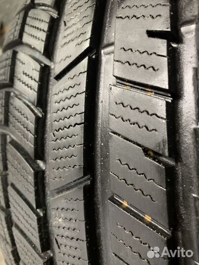 Toyo Snowprox S954 235/45 R18 98V