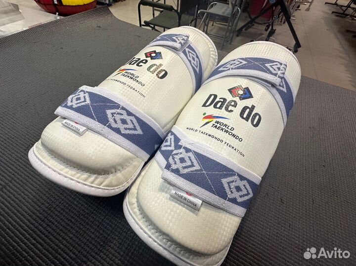 Комплект защиты для тхэквондо Dae do (WTF), белый