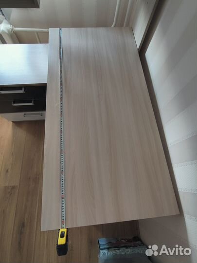 Продам письменный стол угловой