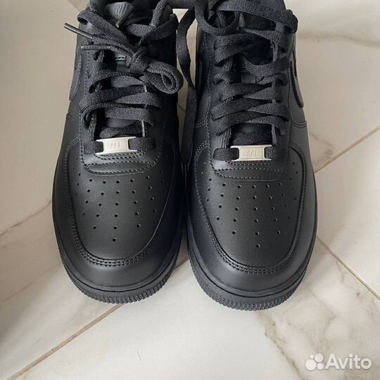 Кроссовки Nike Air Force 1 '07 Low Triple Black