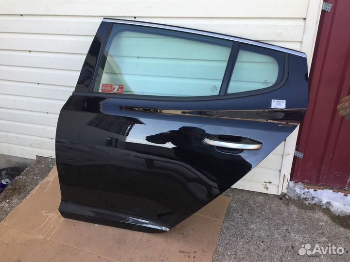 Дверь задняя левая Киа Стингер