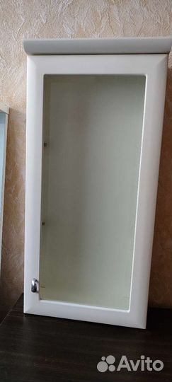 Зеркало шкаф для ванной комнаты. Б. У