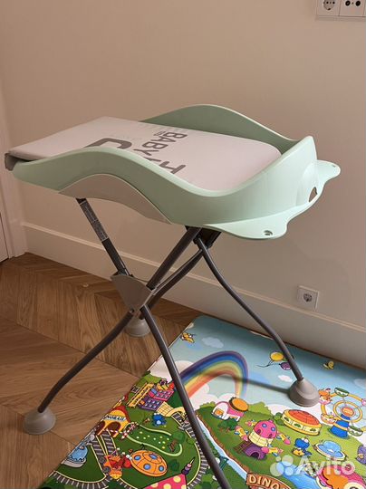 Пеленальный столик и ванночка + ножки