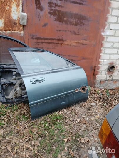 Двери на мазду626GE