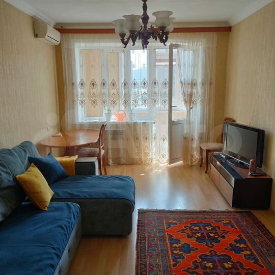2-к. квартира, 58 м², 2/5 эт.