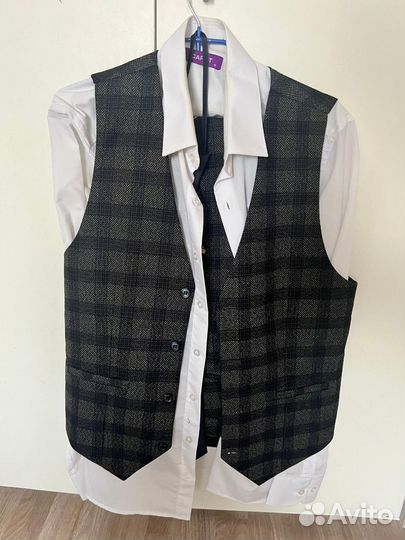 Мужской костюм