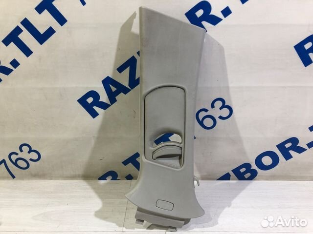 Обшивка центральной стойки верх skoda yeti 1.2 DSG