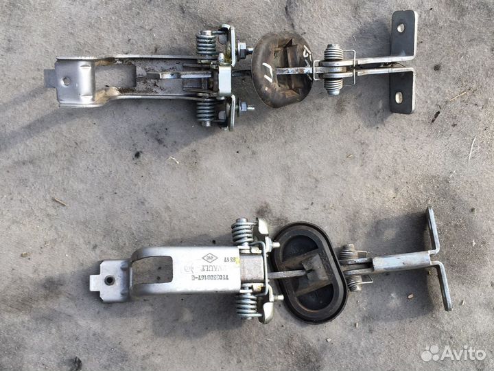 Ограничитель двери Лада Ларгус