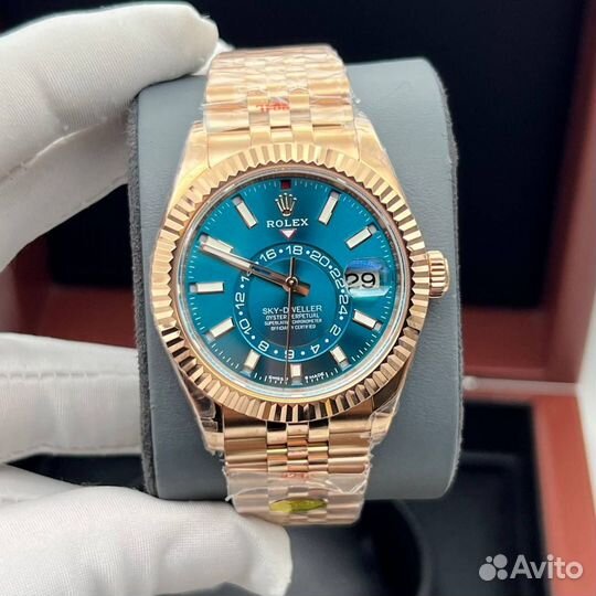 Rolex Sky Dweller blue gold часы