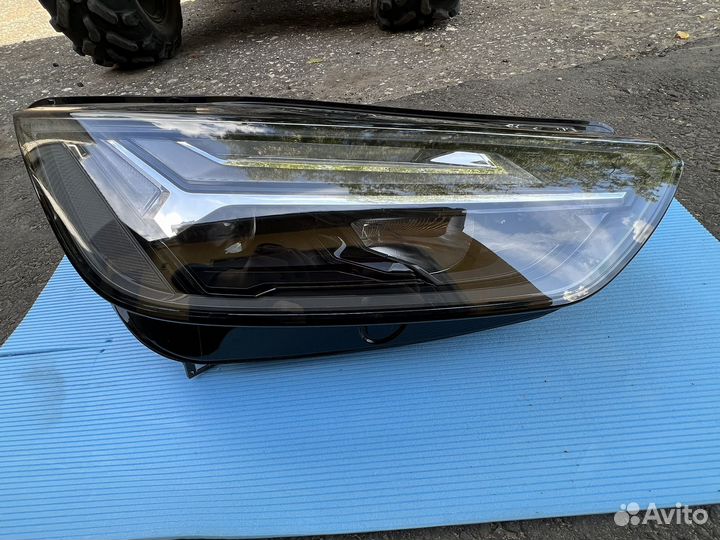 Фара передняя правая Q5 20-Н.В. Led