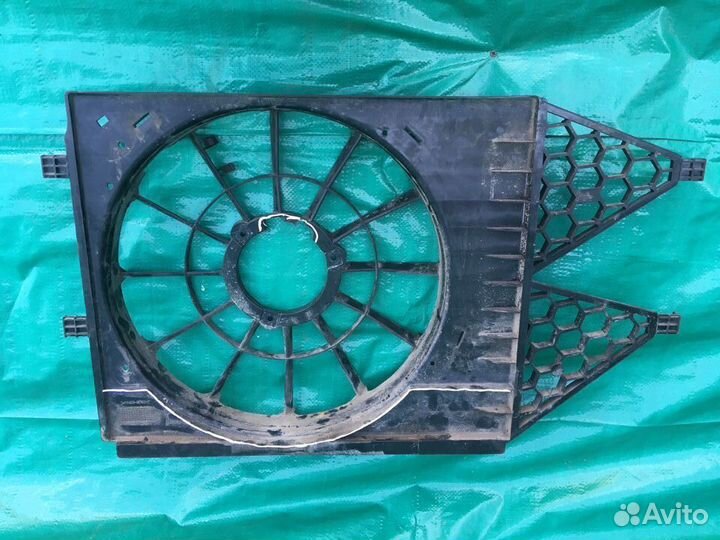 Диффузор вентилятора Volkswagen Polo Поло